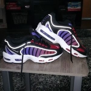 Nike Air Max Tailwind 4 Women's Shoes